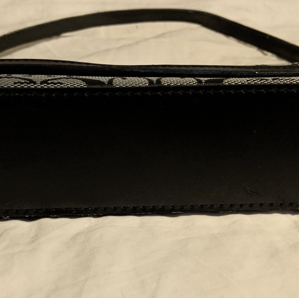 Purse - Picture 4 of 6